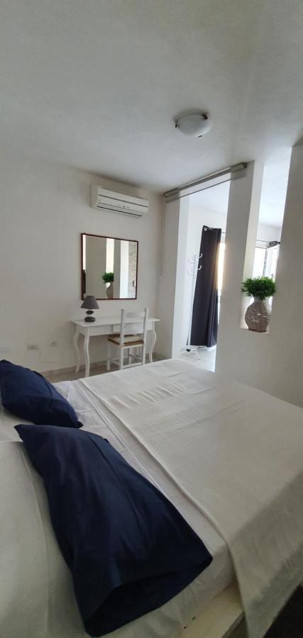 Sardinia Suites & Apartments -Casa-Loft A Pochi Passi Dal Centro- Санта-Тереза-Галлура Экстерьер фото